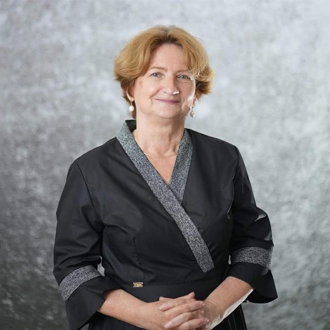 Эдокова Ирина Коммунаровна